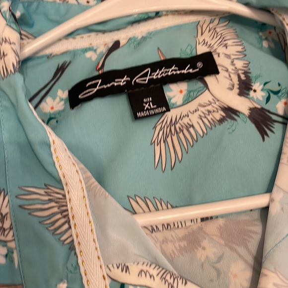 Button down short sleeved shirt - Picture 3 of 4